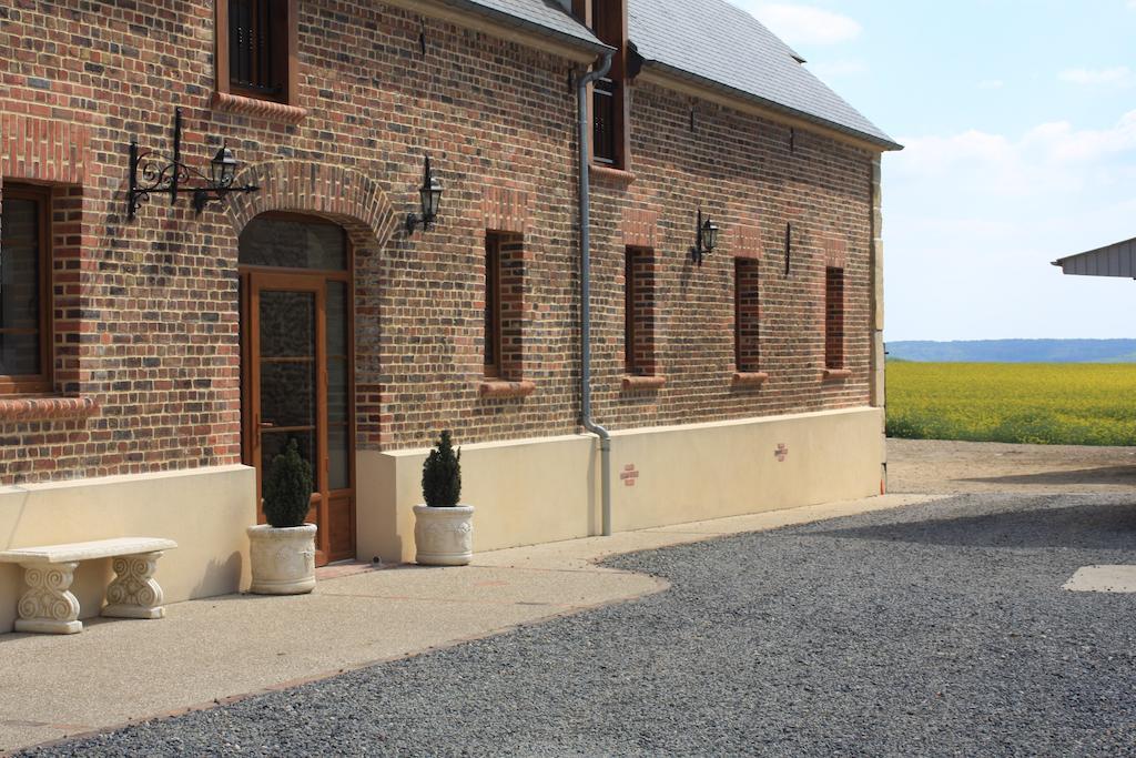 La Grange De Boulaines Bed and Breakfast Méru Exteriör bild